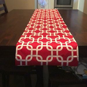 Table runner